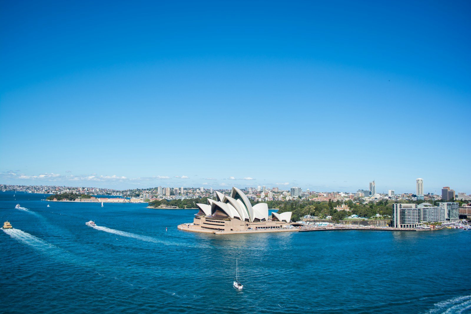 a city of sidney oceania on the water