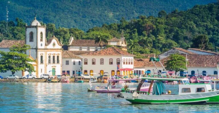 Paraty-cidade-historica-do-rio-de-janeiro-e-um-destino-imperdivel