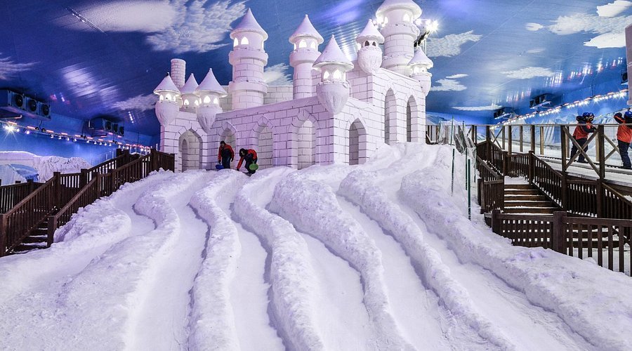 snowland Gramado no inverno: 3 dias com neve indoor, fondue, chocolate e Natal fora de época Brasil Vida Noturna e Eventos
