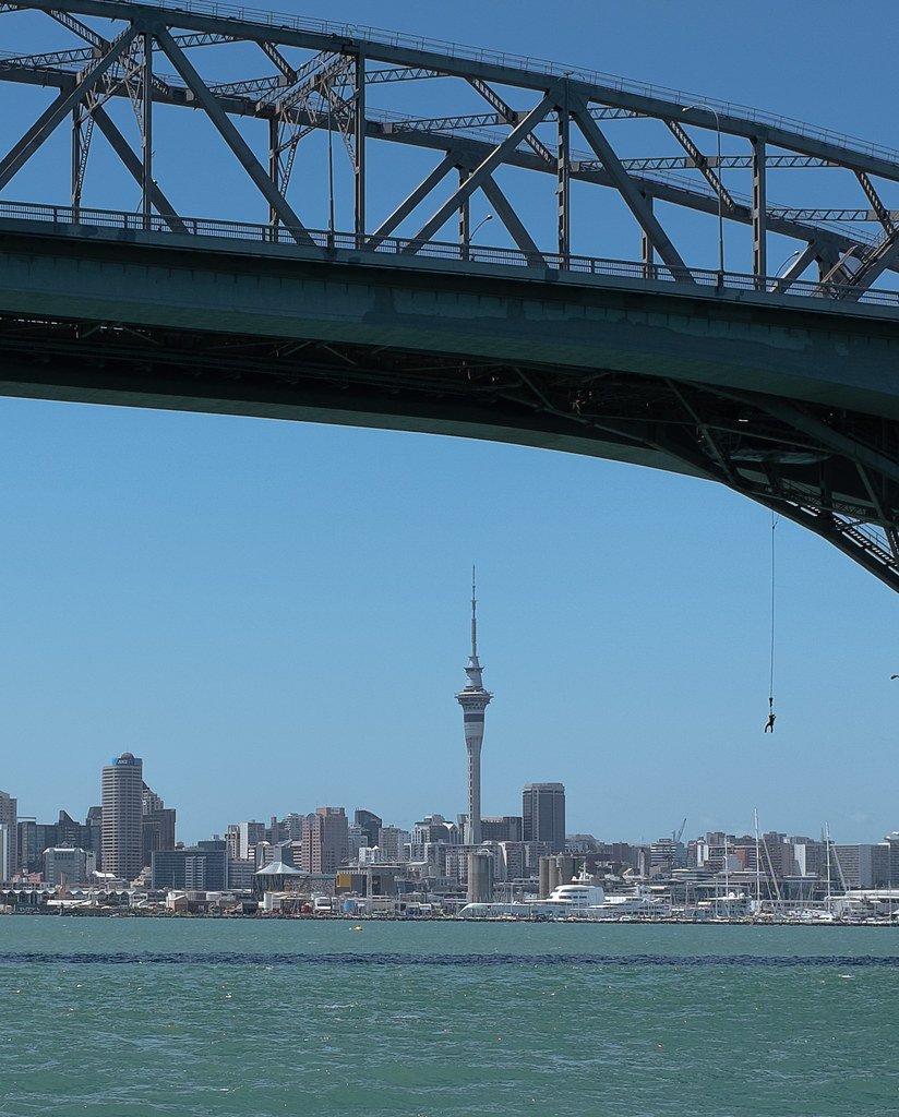 Auckland Harbour Bridge jump